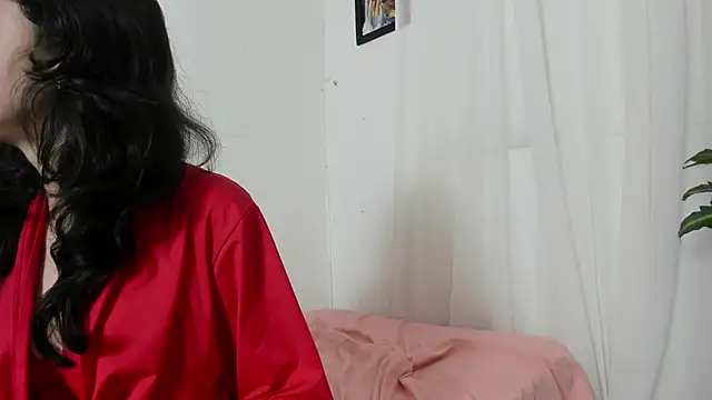 Laura_and_Kevin's cam snapshot