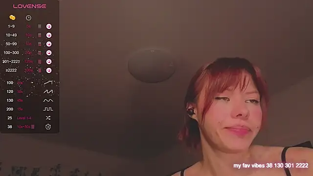 Juliette_Sunshine's cam snapshot