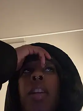 Your_Paris's cam snapshot