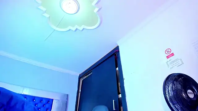 Eyleen_Santos's cam snapshot