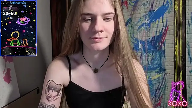 Adell_Love's cam snapshot