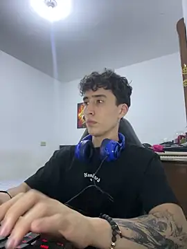 gojo_satoru_18 live sex cam