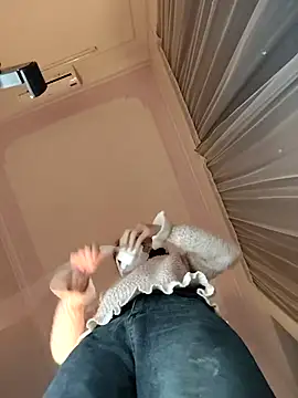 ezabel-'s cam snapshot