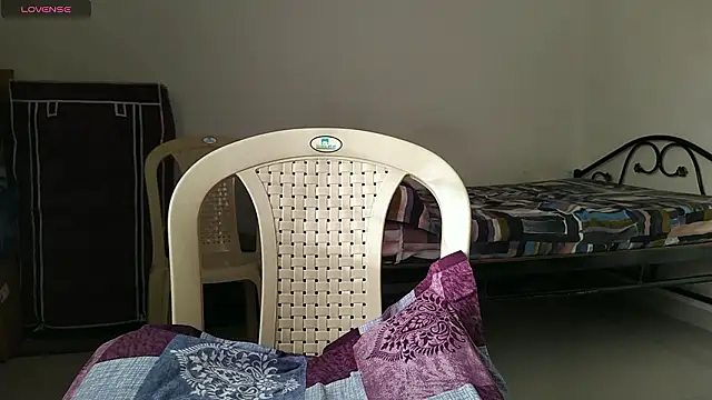 indianlivesex's cam snapshot