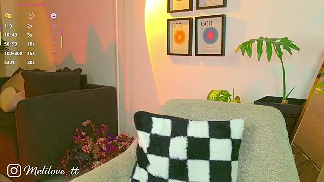 MelyTaylor_'s cam snapshot