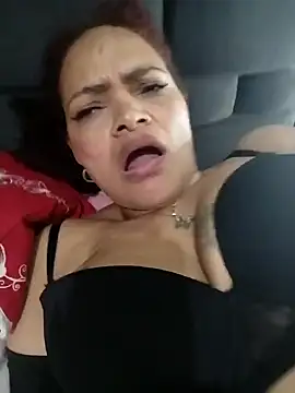 ValenttinaSex1's cam snapshot