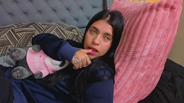 Abby_roussee's cam snapshot