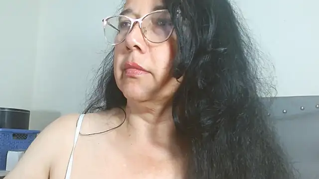 maturepriscila's cam snapshot