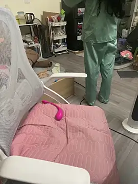 Mina048's cam snapshot