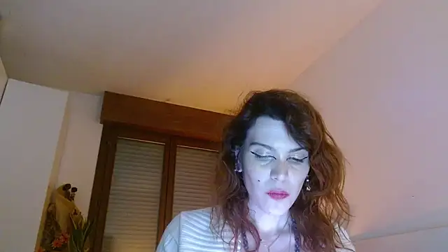 Regina_5's cam snapshot