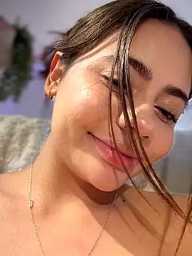 Aryrosee live sex cam