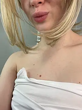 Nani_Funny live sex cam