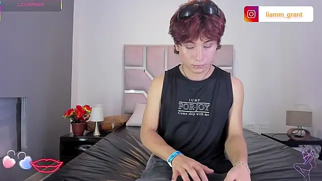 Liam_Grant live sex cam