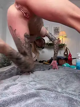 mc-Olivia's cam snapshot