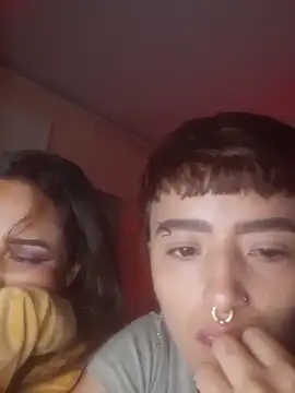 AlexxaAndRileyy's cam snapshot