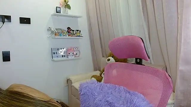 MelodyAnn_'s cam snapshot