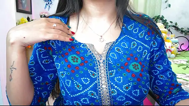 thyAnvi live sex cam