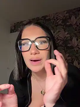 leannabbyy's cam snapshot