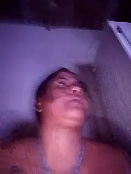 Giselabrunette25's cam snapshot