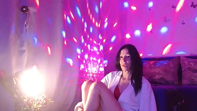 ElysaSun's cam snapshot