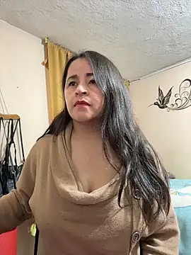 latinfemale live sex cam