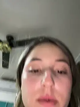 lriana_miller's cam snapshot