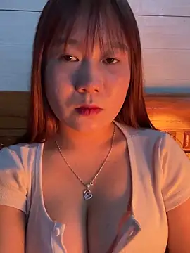 Liness101's cam snapshot