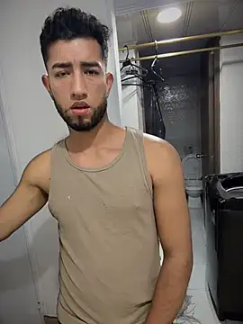 liam_bronw's cam snapshot