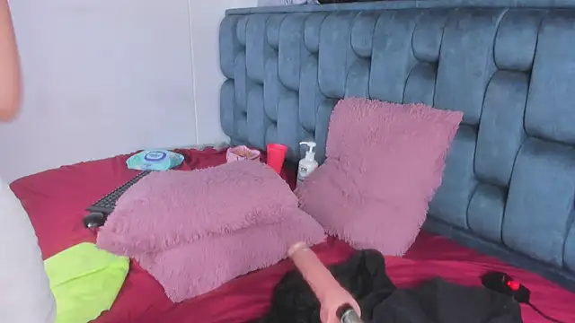 Roxy-Smith's cam snapshot