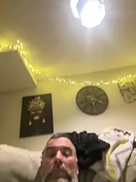 plymouthlad82 live sex cam