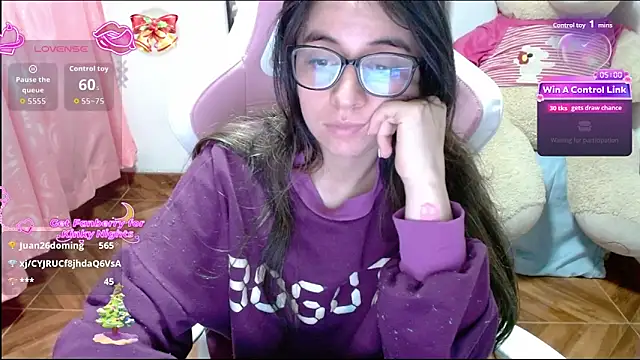 Maggie_Fox3's cam snapshot