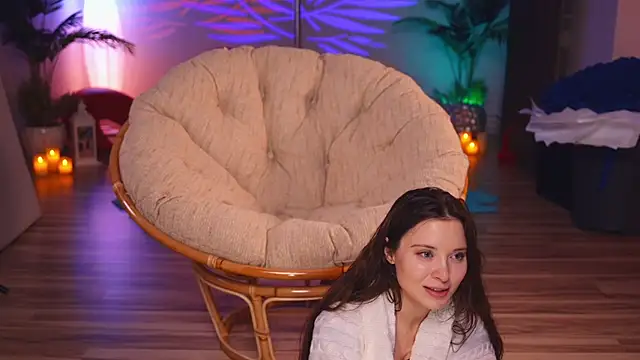 KittyCaitlin live sex cam