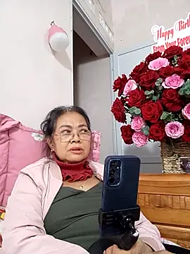 Hotestlove live sex cam