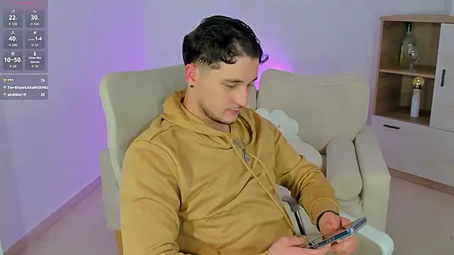 Massimo_Fiore's cam snapshot