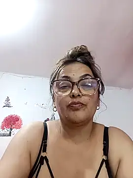 Lady_16's cam snapshot