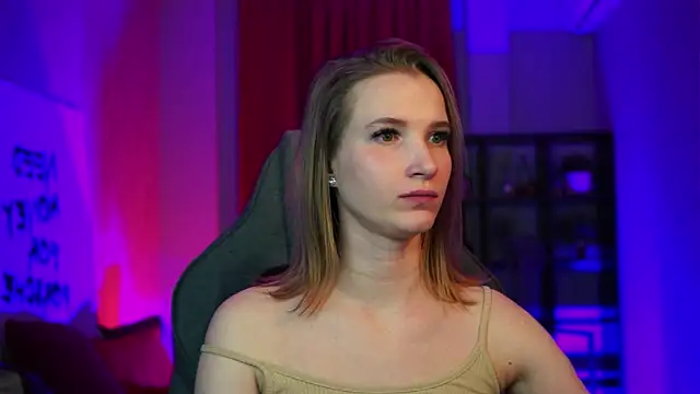 Megan_Rodgers's cam snapshot