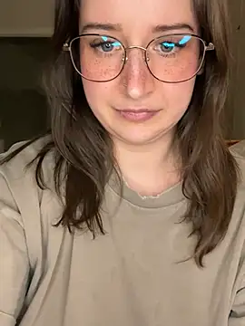 nerdynina live sex cam