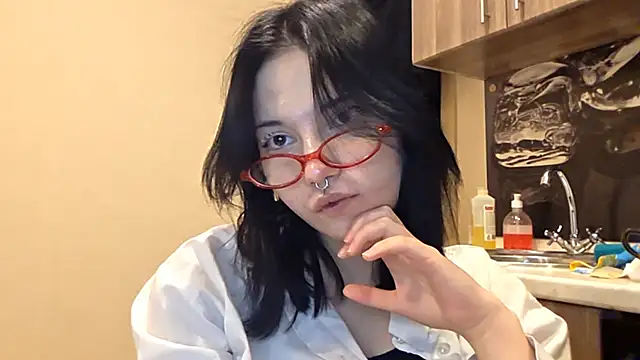 Goth_cute's cam snapshot