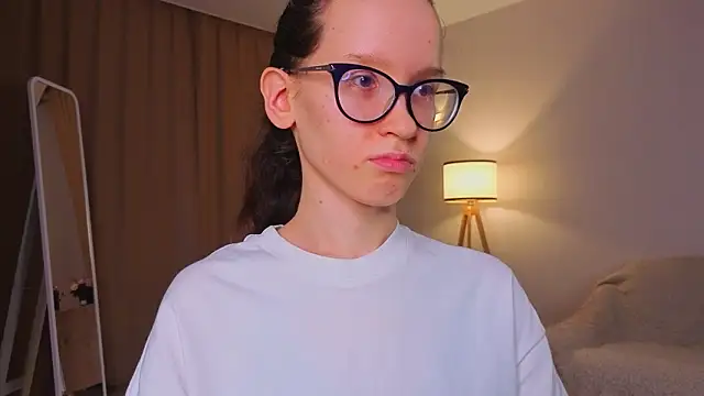 BettyBrowni live sex cam