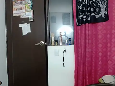 KratosAfroditacs live sex cam