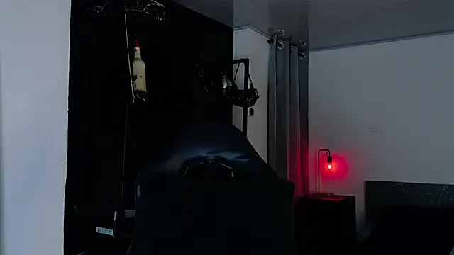 Angelabl0odborne live sex cam