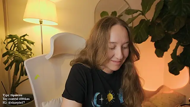 Scarlett_NoirMuse's cam snapshot