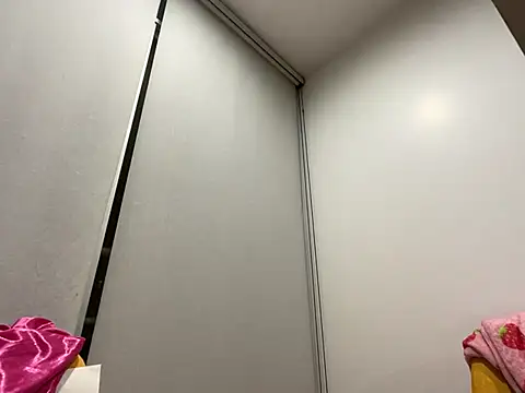 ChocolateCakeQueen live sex cam