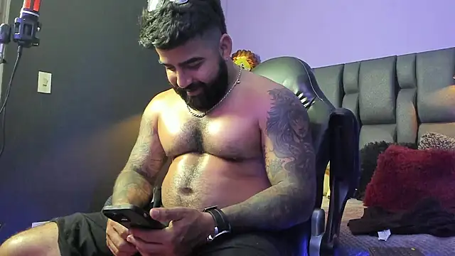 Lyon_vach live sex cam