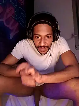 Mikaaa97 live sex cam