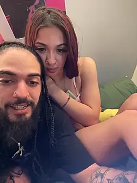 heluvsbabii's cam snapshot