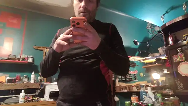 charactrzero's cam snapshot