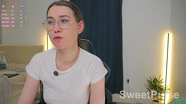 SweetPulse live sex cam