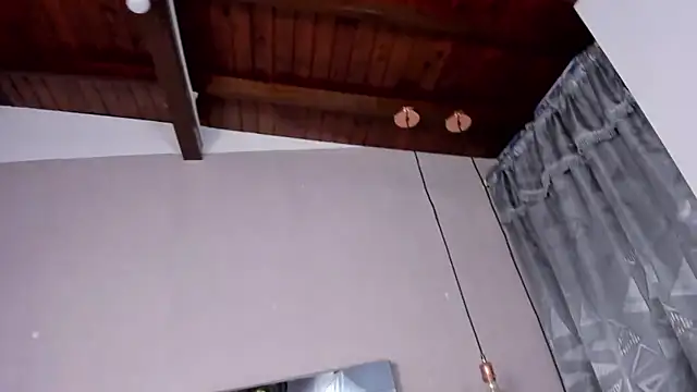 SusanBenett's cam snapshot