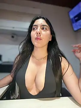 Sofia_Collins-'s cam snapshot